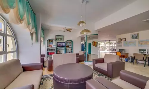 آلبورا کوش آداسی